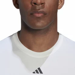 ADIDAS Tech-Fit T-Shirt Men - White 13 ADIDAS Tech-Fit T-Shirt Men - White -Tennis Shop 17495000 17